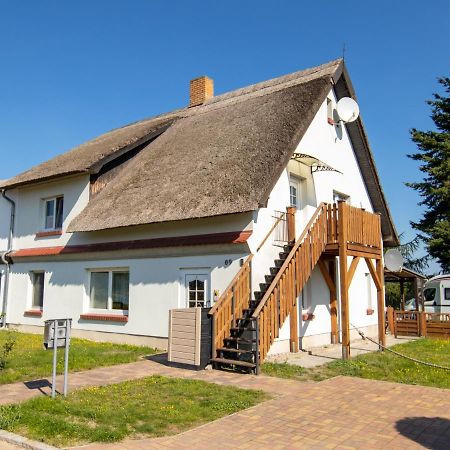 Ferienwohnung Sonnenseite Freest Екстериор снимка
